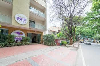 Hotel Treebo Golden Pearl Koramangala Bangalore Exterior foto